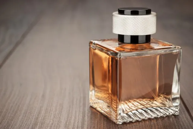 Oryginalne perfumy, które zwracają uwagę otoczenia